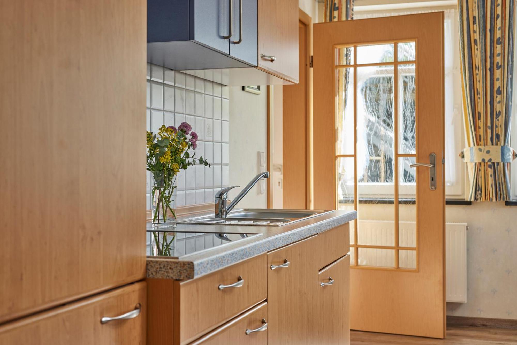 Pension Und Ferienwohnung Schuette Schmallenberg Bagian luar foto