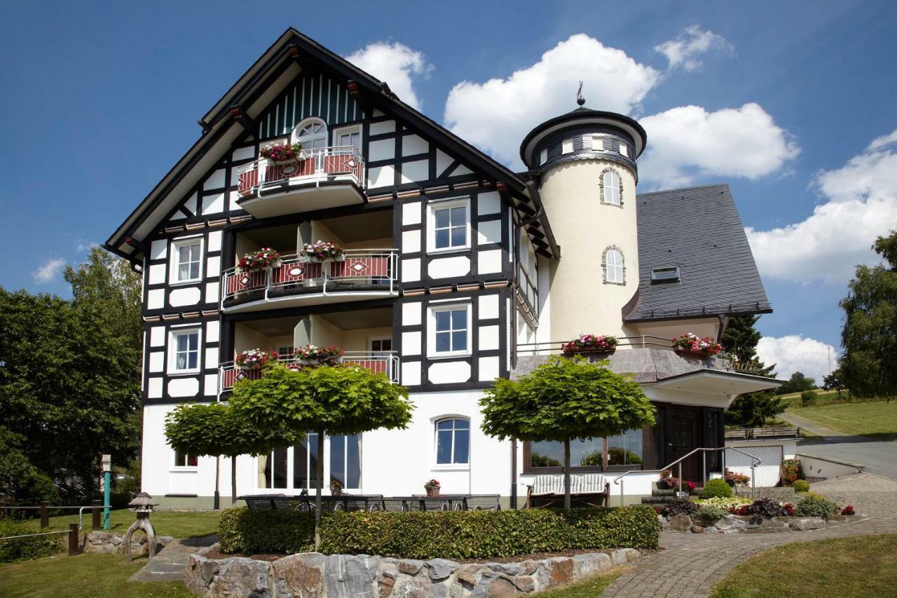 Pension Und Ferienwohnung Schuette Schmallenberg Bagian luar foto