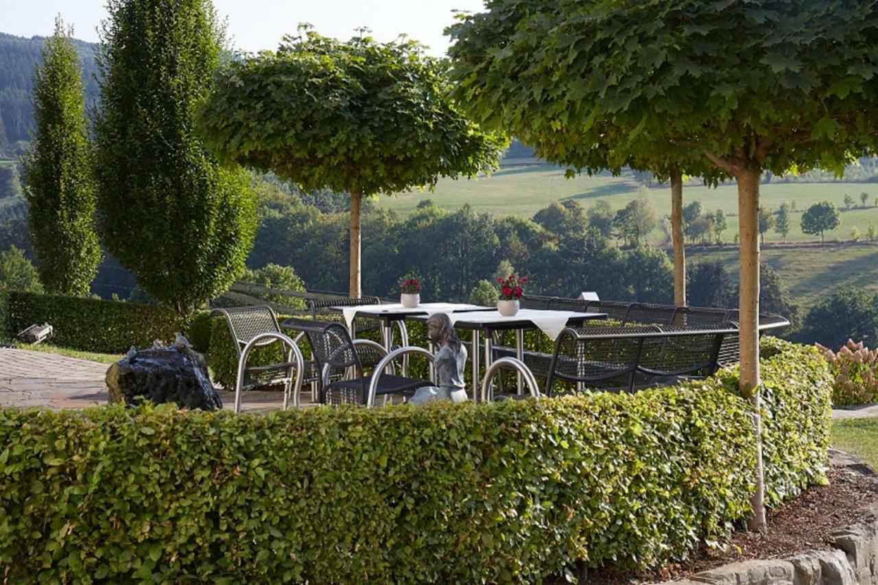 Pension Und Ferienwohnung Schuette Schmallenberg Bagian luar foto