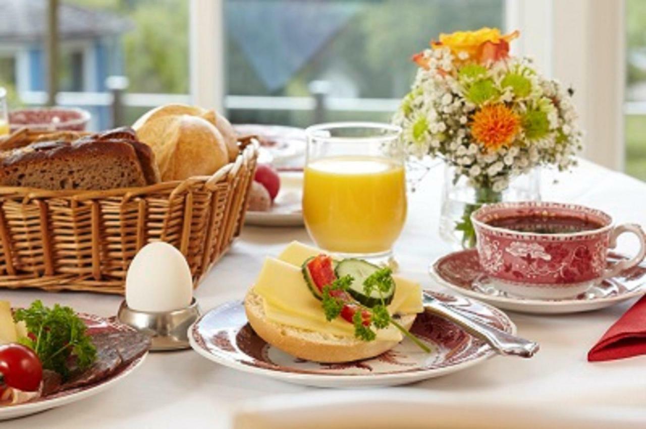 Pension Und Ferienwohnung Schuette Schmallenberg Bagian luar foto