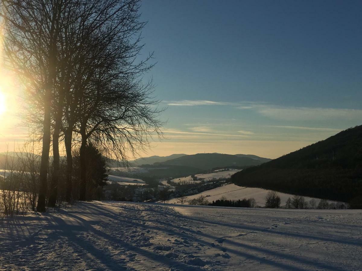 Pension Und Ferienwohnung Schuette Schmallenberg Bagian luar foto